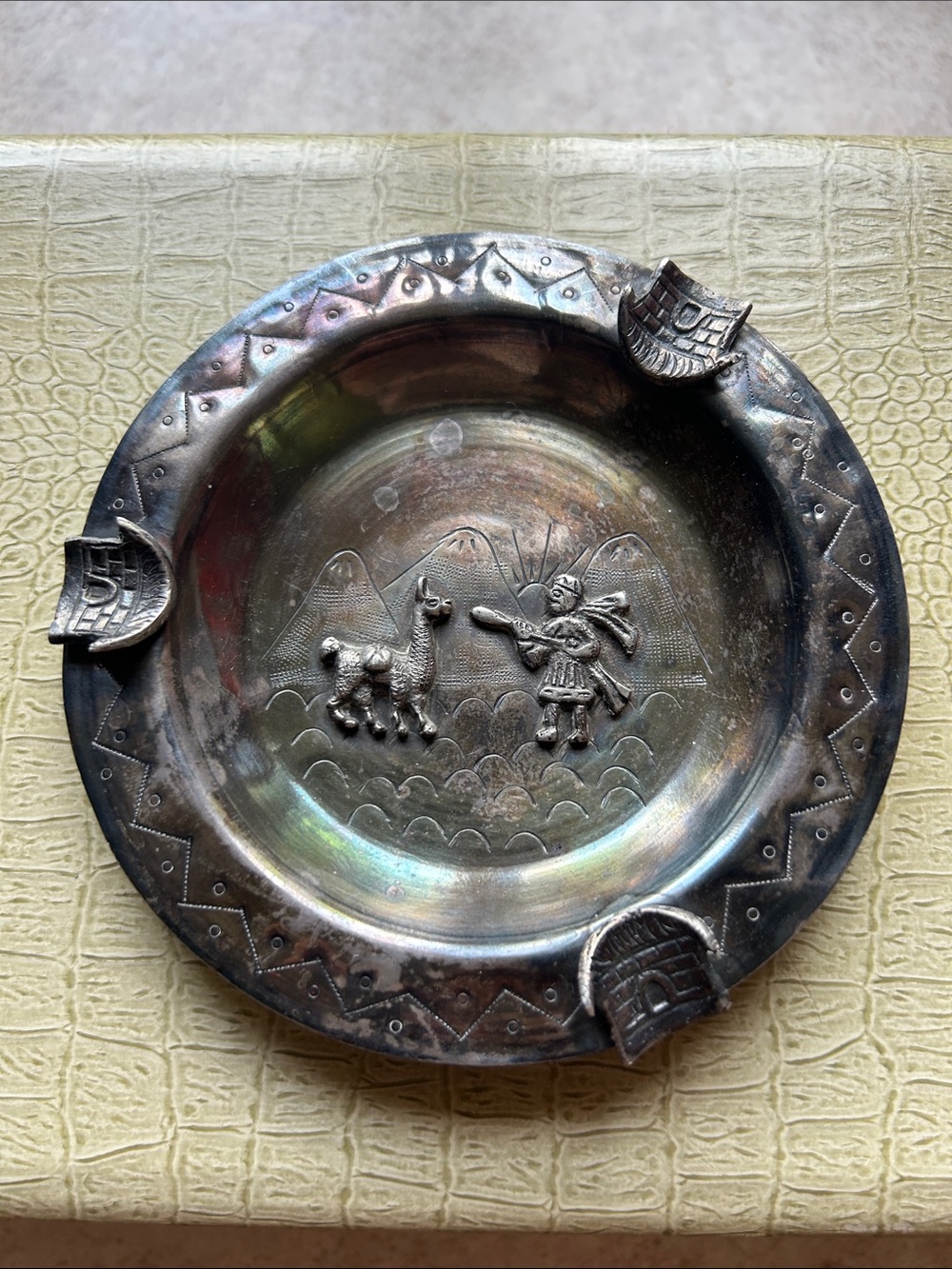 Decorative Sterling Silver Ashtray Peru Engraved Dark Patina .925
